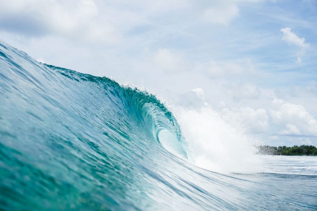 diego borges filmmaker tenerife freelance fotografo estudio videografo films and photo estudio producer studio surf waves_-13-1