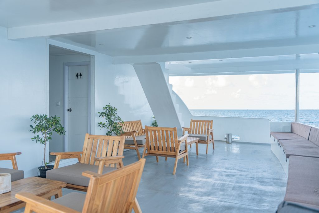 MYNA 1 Lower Deck outside (5)